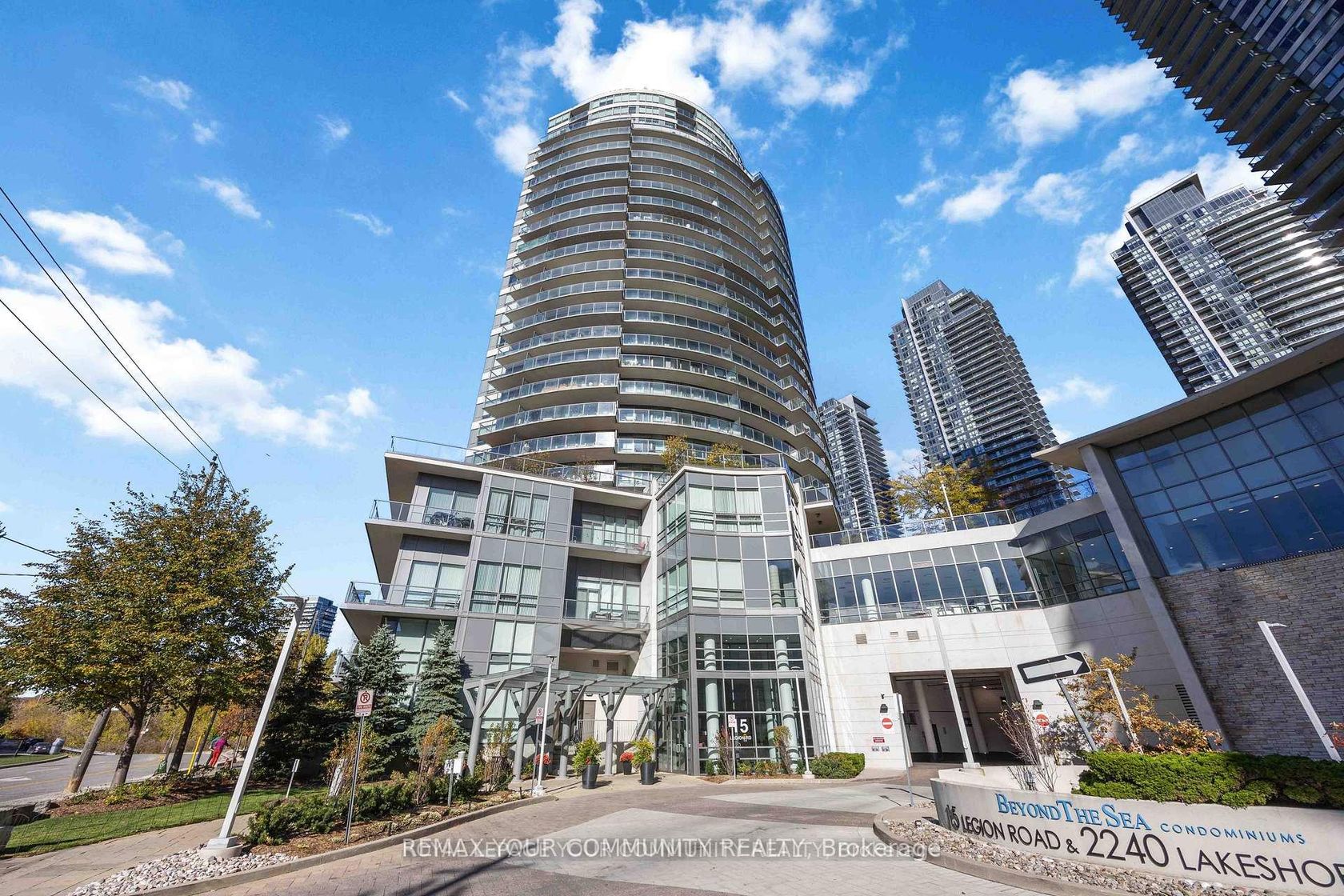 102 - 15 Legion Road, Mimico, Toronto 