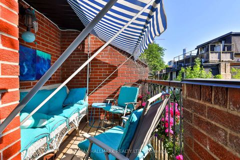 Photo 10 at 21 - 17 Pembroke Street, Moss Park, Toronto