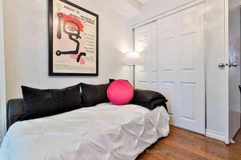 Photo 18 at 21 - 17 Pembroke Street, Moss Park, Toronto