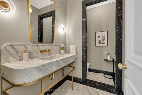 Photo 8 at 82 Sherwood Avenue, Mount Pleasant East, Toronto