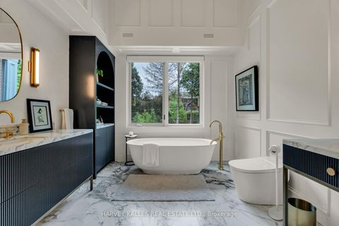Photo 34 at 82 Sherwood Avenue, Mount Pleasant East, Toronto