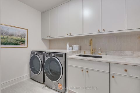 Photo 43 at 82 Sherwood Avenue, Mount Pleasant East, Toronto