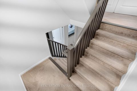 Photo 16 at 63 - 35 Applewood Lane, Etobicoke West Mall, Toronto