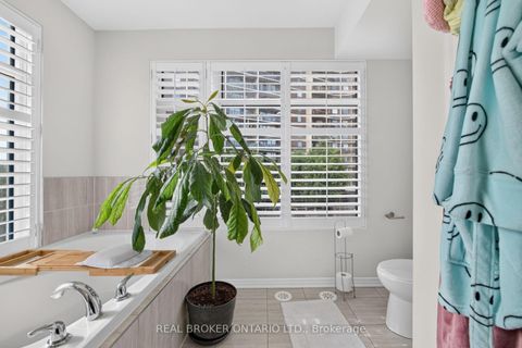 Photo 24 at 63 - 35 Applewood Lane, Etobicoke West Mall, Toronto