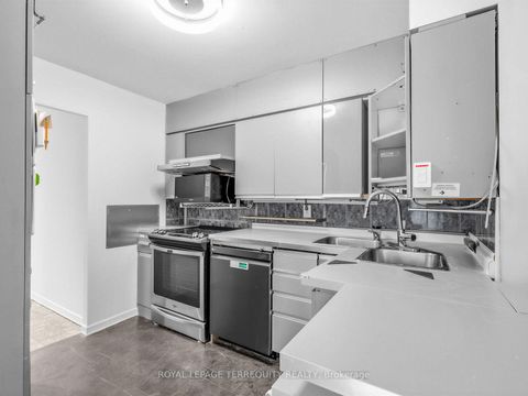 Photo 26 at 210 - 25 Maitland Street, Yonge Corridor, Toronto