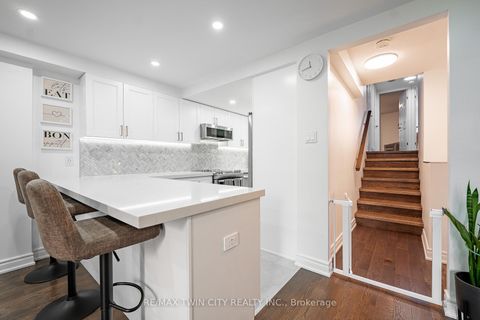Photo 11 at A32 - 288 Mill Road, Markland Wood, Toronto