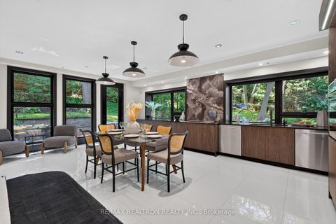 Photo 14 at 8 Breezewood Drive, Queensway, Toronto