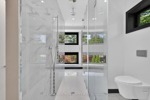 Photo 20 at 8 Breezewood Drive, Queensway, Toronto