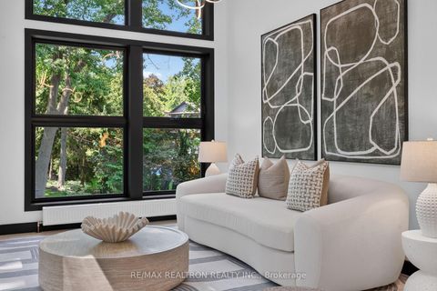 Photo 24 at 8 Breezewood Drive, Queensway, Toronto