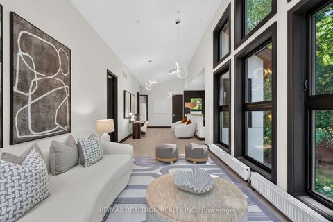 Photo 26 at 8 Breezewood Drive, Queensway, Toronto