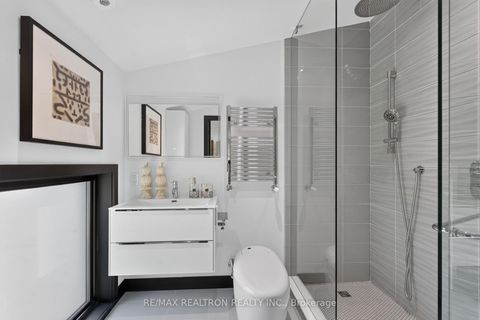 Photo 29 at 8 Breezewood Drive, Queensway, Toronto