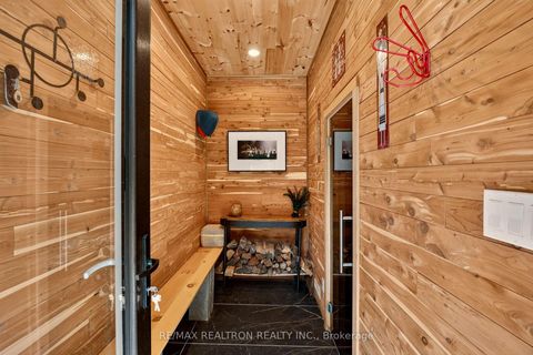Photo 41 at 8 Breezewood Drive, Queensway, Toronto