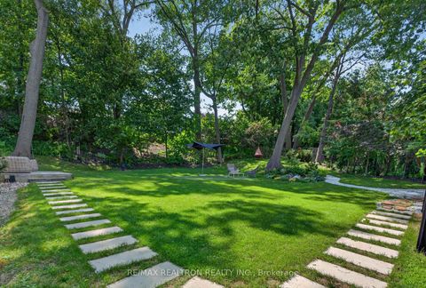 Photo 43 at 8 Breezewood Drive, Queensway, Toronto