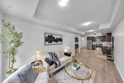 Photo 7 at 120 - 500 Kingbird Grove, Rouge E11, Toronto