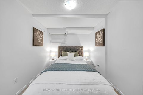 Photo 25 at 120 - 500 Kingbird Grove, Rouge E11, Toronto