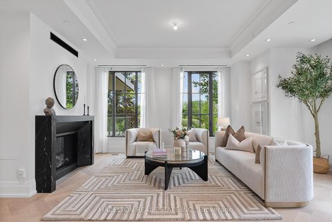 Photo 4 at 205 - 77 Clarendon Avenue, Casa Loma, Toronto