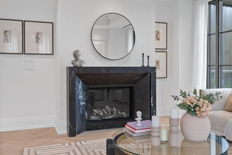 Photo 5 at 205 - 77 Clarendon Avenue, Casa Loma, Toronto