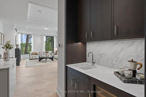 Photo 9 at 205 - 77 Clarendon Avenue, Casa Loma, Toronto