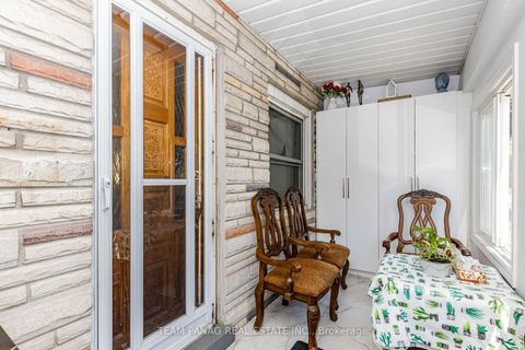 Photo 4 at 14 Spears Street, Smythe, Toronto