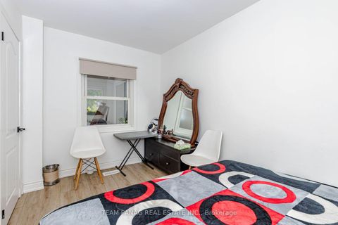 Photo 16 at 14 Spears Street, Smythe, Toronto