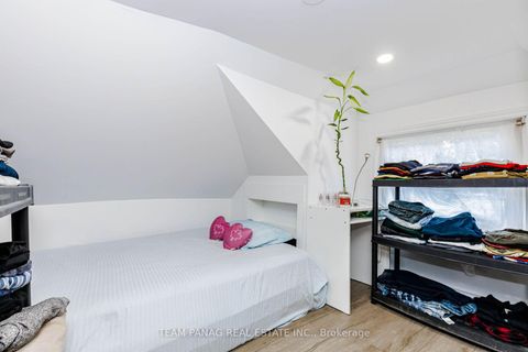 Photo 24 at 14 Spears Street, Smythe, Toronto