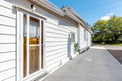 Photo 27 at 14 Spears Street, Smythe, Toronto