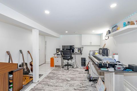 Photo 32 at 14 Spears Street, Smythe, Toronto