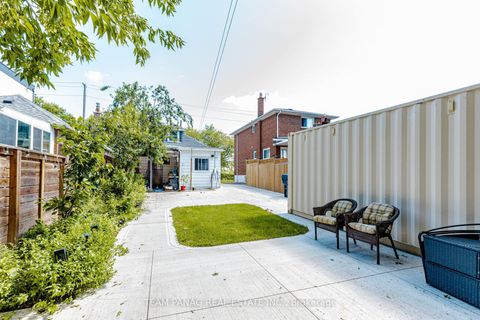 Photo 46 at 14 Spears Street, Smythe, Toronto