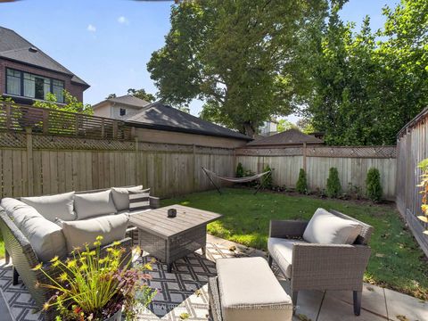 Photo 32 at 18 Joicey Boulevard, Lawrence Park North, Toronto