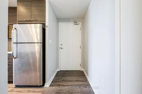 Photo 4 at 2707 - 66 Forest Manor Road, Henry Farm, Toronto