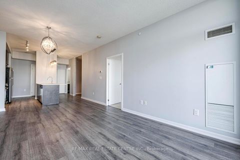 Photo 11 at 2707 - 66 Forest Manor Road, Henry Farm, Toronto
