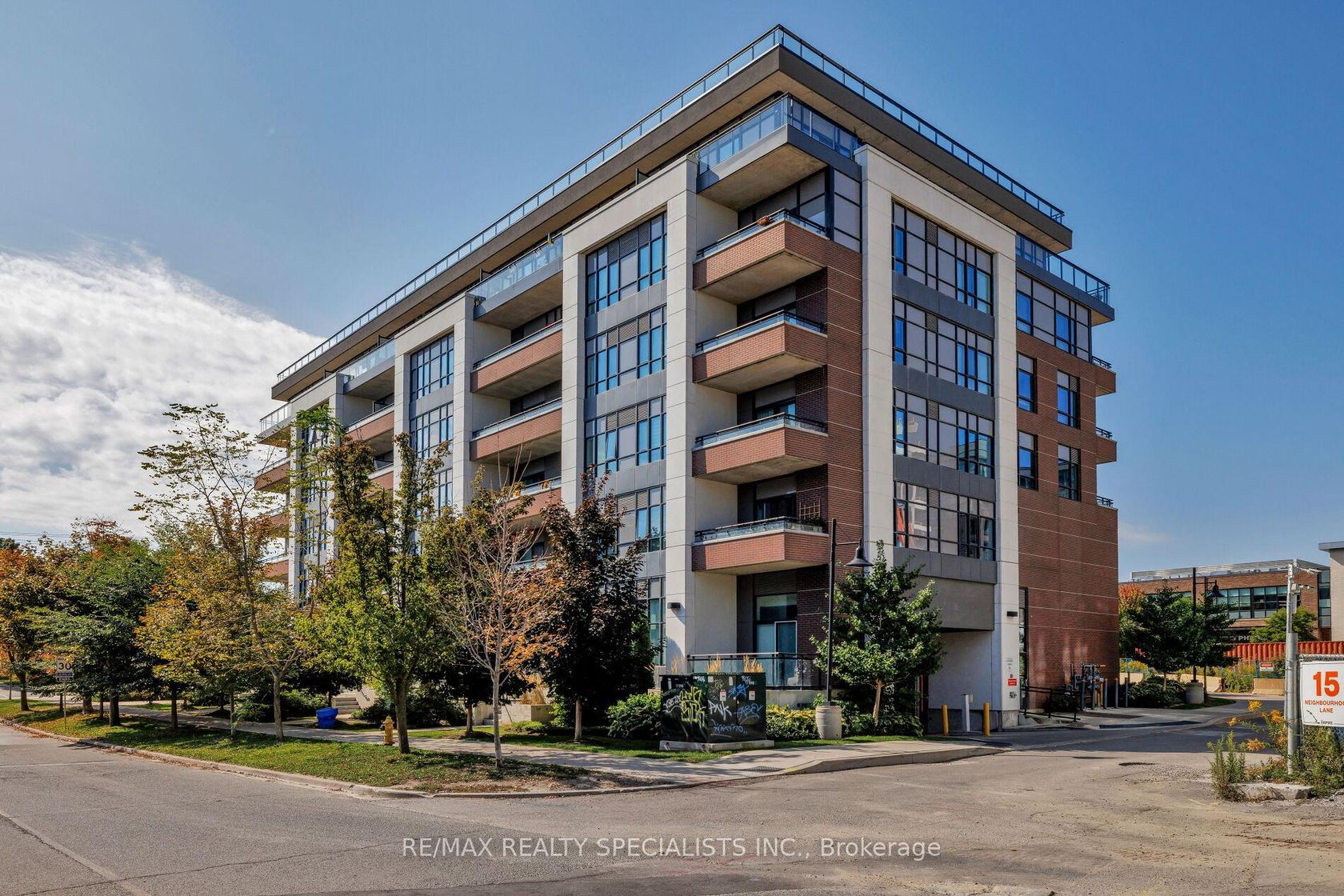505 - 1 Neighbourhood Lane, Queensway, Toronto 