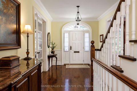Photo 2 at 17 Sagewood Drive, Don Mills, Toronto