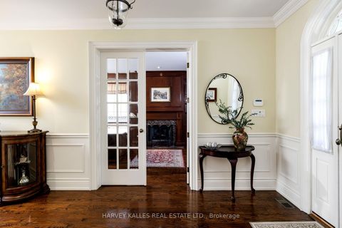 Photo 3 at 17 Sagewood Drive, Don Mills, Toronto