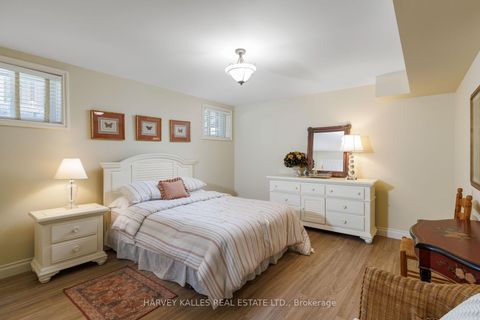 Photo 45 at 17 Sagewood Drive, Don Mills, Toronto