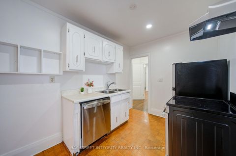 Photo 19 at 11 Glenora Avenue, Oakwood Village, Toronto