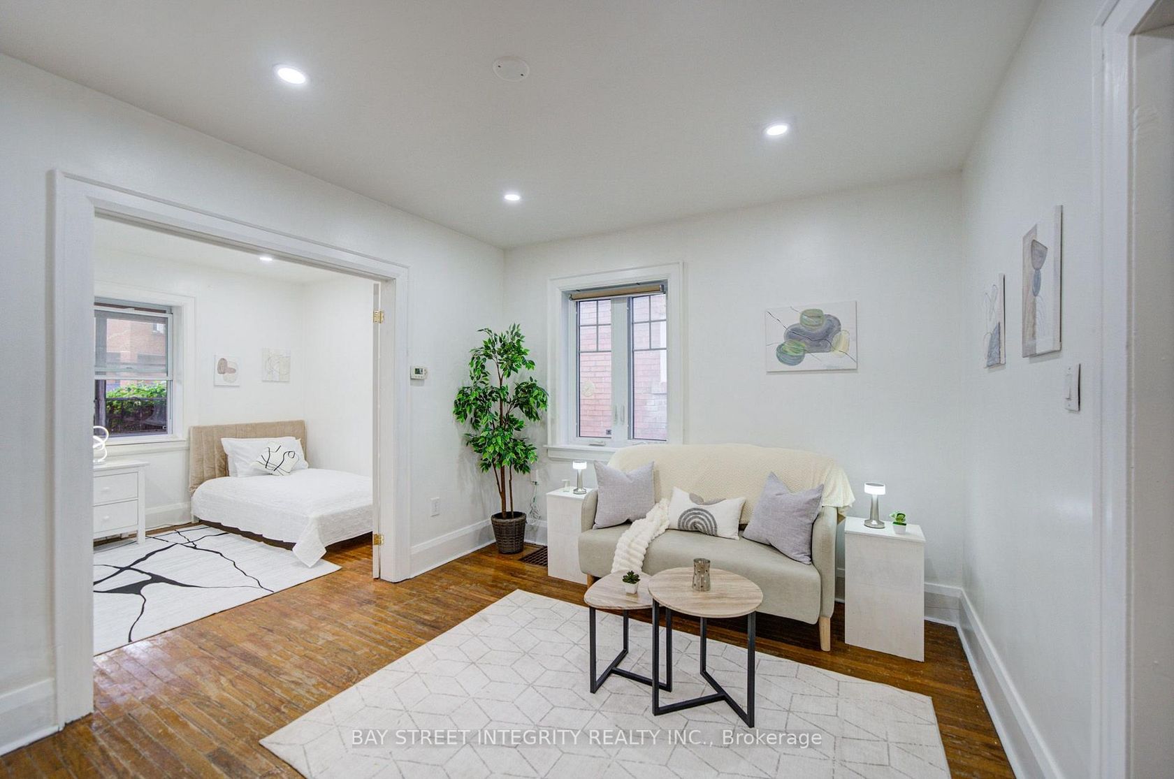 11 Glenora Avenue, Oakwood Village, Toronto 