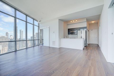Photo 11 at 4903 - 832 Bay Street, Bay Street Corridor, Toronto