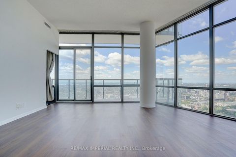 Photo 13 at 4903 - 832 Bay Street, Bay Street Corridor, Toronto