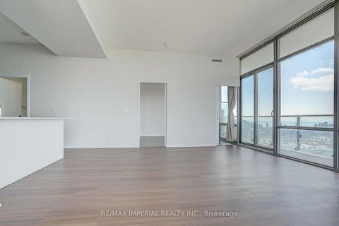 Photo 15 at 4903 - 832 Bay Street, Bay Street Corridor, Toronto