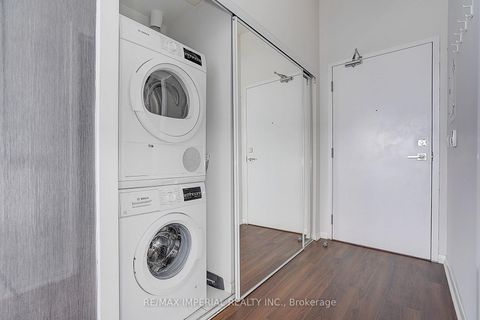 Photo 27 at 4903 - 832 Bay Street, Bay Street Corridor, Toronto