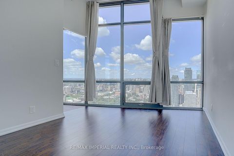 Photo 30 at 4903 - 832 Bay Street, Bay Street Corridor, Toronto