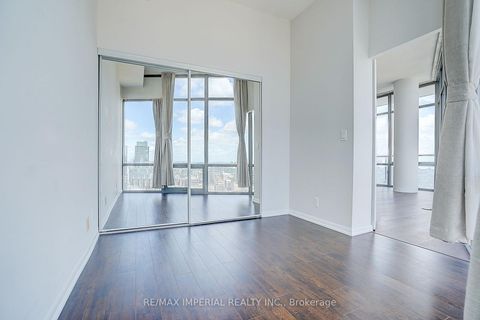 Photo 31 at 4903 - 832 Bay Street, Bay Street Corridor, Toronto