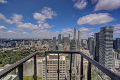 Photo 41 at 4903 - 832 Bay Street, Bay Street Corridor, Toronto