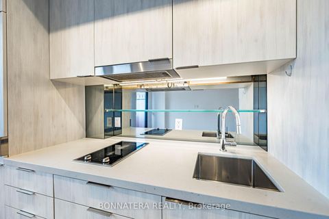 Photo 15 at 1110 - 215 Queen Street W, Waterfront Communities C1, Toronto