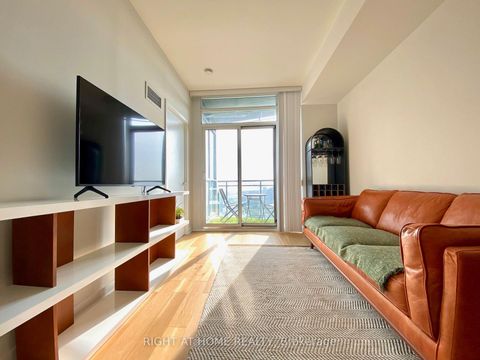 Photo 3 at 4011 - 21 Iceboat Terrace, Waterfront Communities C1, Toronto
