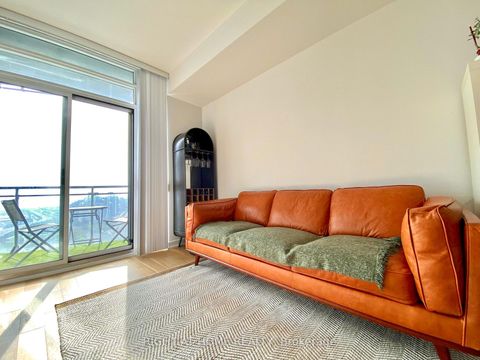 Photo 4 at 4011 - 21 Iceboat Terrace, Waterfront Communities C1, Toronto