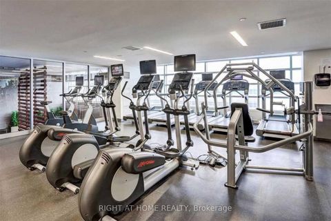 Photo 24 at 4011 - 21 Iceboat Terrace, Waterfront Communities C1, Toronto