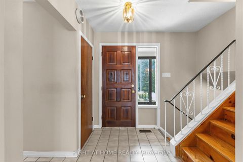 Photo 3 at 12 Candlewood Crescent, York University Heights, Toronto