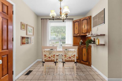 Photo 11 at 12 Candlewood Crescent, York University Heights, Toronto